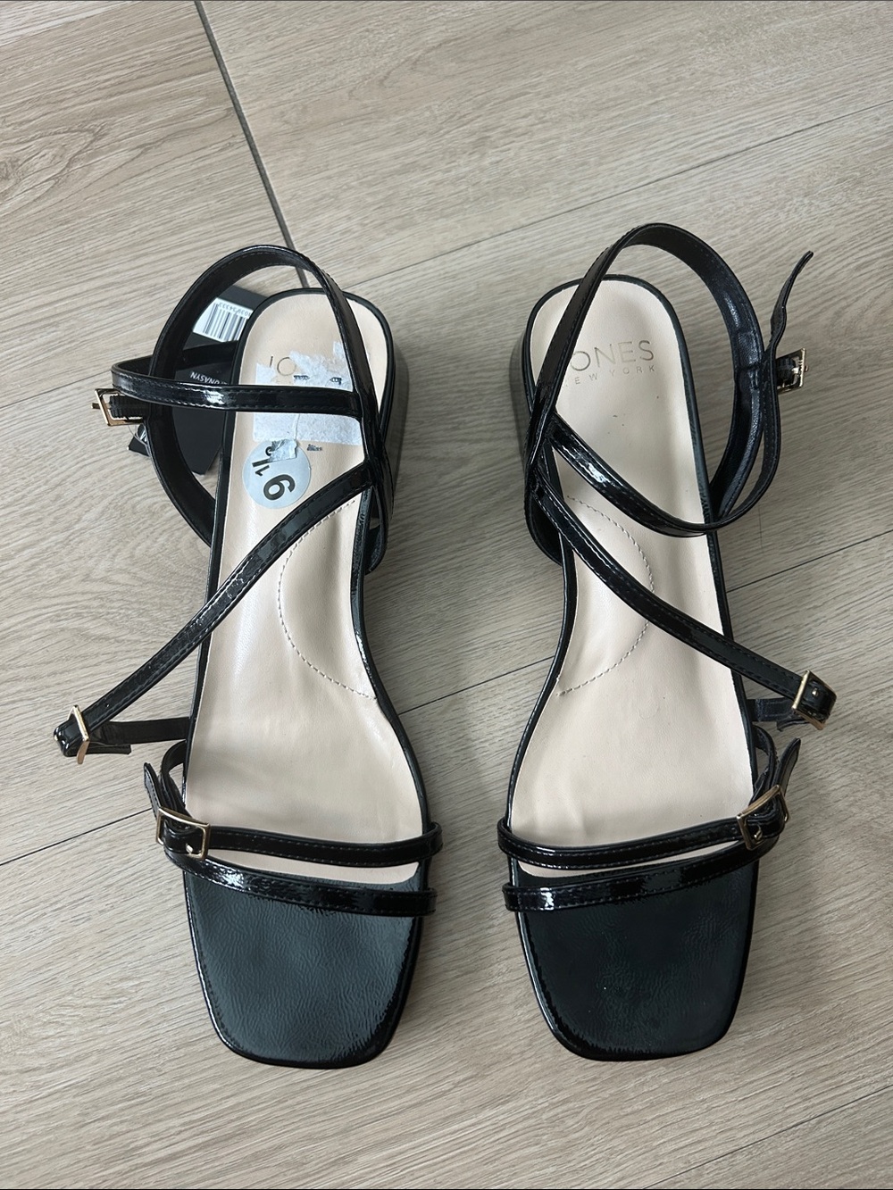 JONES NEW YORK BLACK PATENT STRAPPY SANDALS SHOES SIZE 9 1/2 M NWT